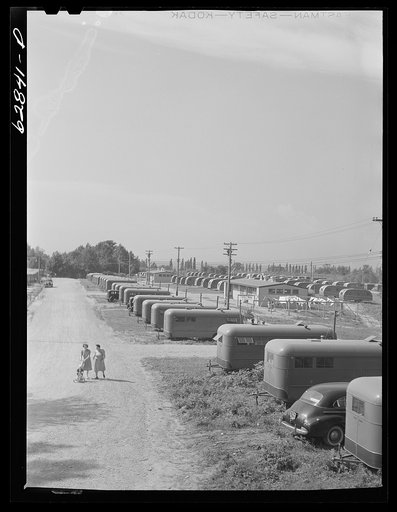 FSA (Farm Security Administration) trailer camp of 200 family units for defense workers. Erie, Pennsylvania
