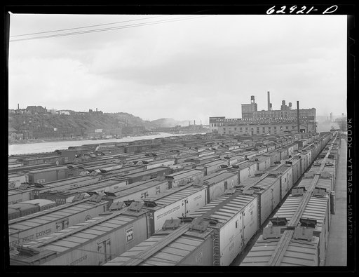 Carloads of fruit and vegetables at terminal. Pittsburgh, Pennsylvania