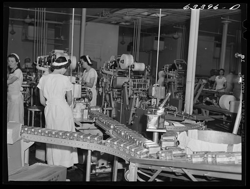 Packing butter. Land O'Lakes plant, Minneapolis, Minnesota