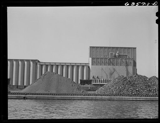 Great Lake boats bring coal from the East and return with wheat. Duluth, Minnesota