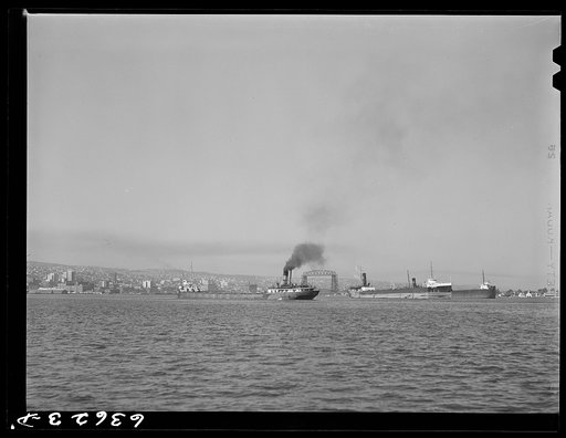 Great Lakes boat entering port of Duluth, Minnesota