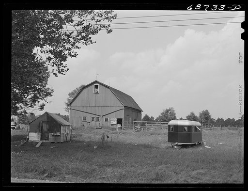 Defense workers' housing in farmyard outside of Ravenna, Ohio, near smokeless powder plant