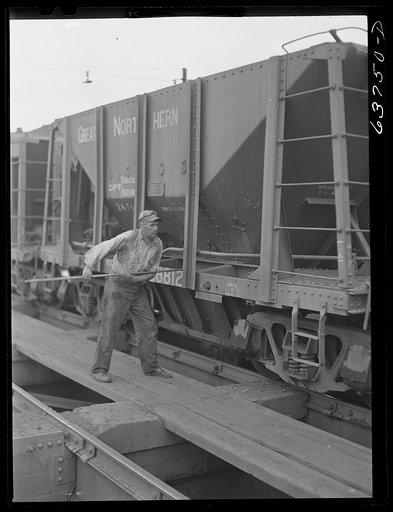 Untitled photo, possibly related to: Ore from the Minnestota iron range onto docks at Allouez, Wisconsin