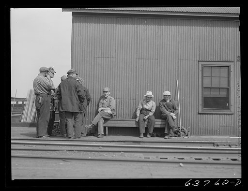 Ore punchers waiting for change of shift. Ore docks at Allouez, Wisconsin