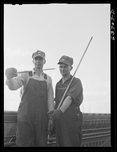 Ore punchers. Allouez, Wisconsin