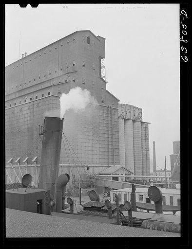 Untitled photo, possibly related to: Great Northern grain elevator dock. Superior, Wisconsin