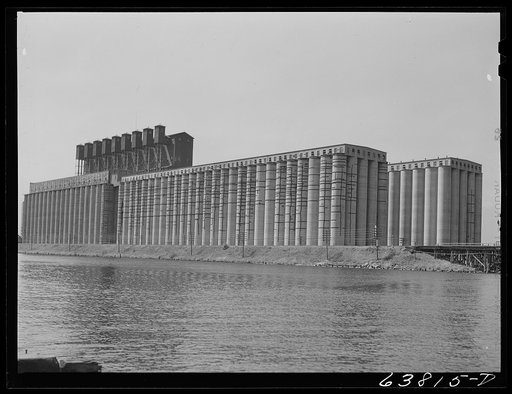 Great Northern elevator. Superior, Wisconsin. This is the largest grain elevator in the world