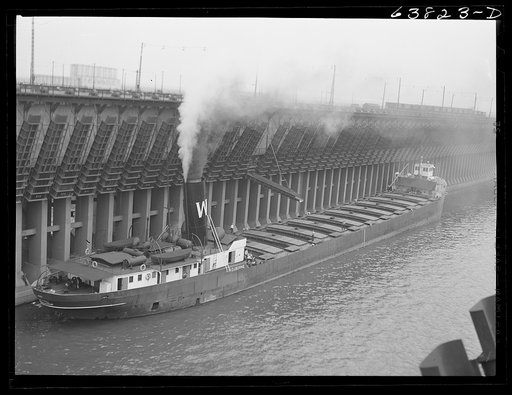 Untitled photo, possibly related to: Iron ore docks at Allouez, Wisconsin