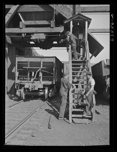 Untitled photo, possibly related to: Screening plant for separating ore scram (lower grade ore). Mahoning pit, Hibbing, Minnesota