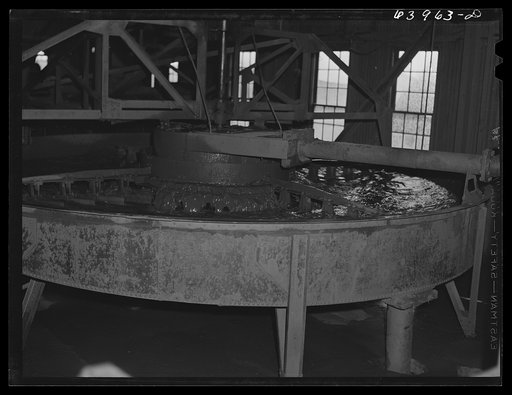 Untitled photo, possibly related to: Washing ore in concentration plant for Danube mine. Bovey, Minnesota