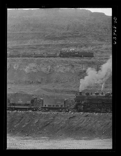 Untitled photo, possibly related to: Carloads of iron ore at Mahoning pit. Hibbing, Minnesota