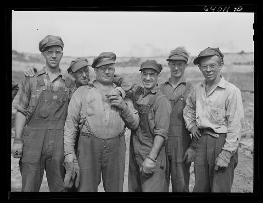 Blasting crew in the Danube mine. Bovey, Minnesota