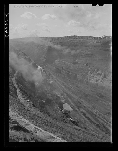 Untitled photo, possibly related to: One end of the largest open pit iron mine in the world. The Hull-Rust-Mahoning, Hibbing, Minnesota