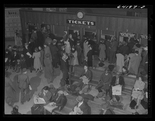 Washington, D.C. Greyhound bus terminal on the day before Christmas