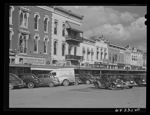 Untitled photo, possibly related to: Nevada, Missouri