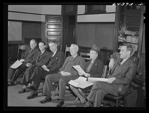 Portsmouth, Ohio. Doctors of the medical service committee under civilian defense program meeting to discuss organization