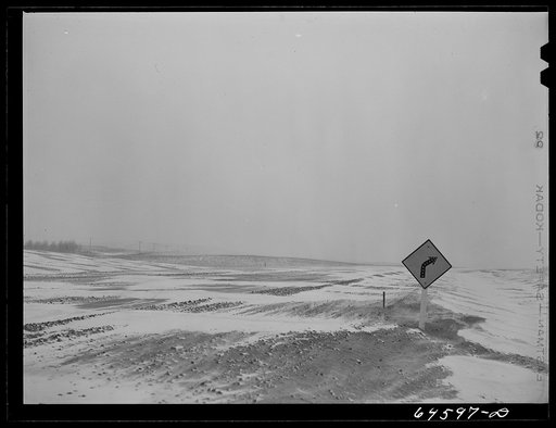 Hettinger, North Dakota (vicinity). U.S. Highway 12