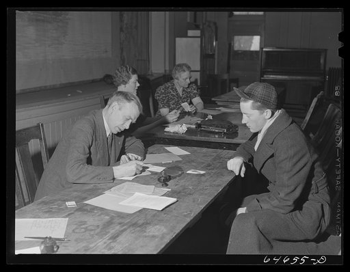 Untitled photo, possibly related to: Hutchinson, Minnesota. Selective Service registration