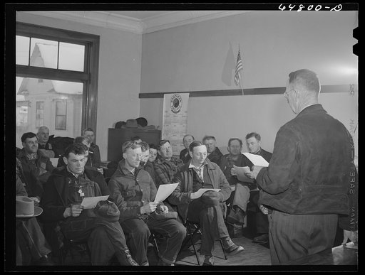 Gladstone, North Dakota. FSA (Farm Security Administration) supervisor addressing Food for Victory meeting of farmers