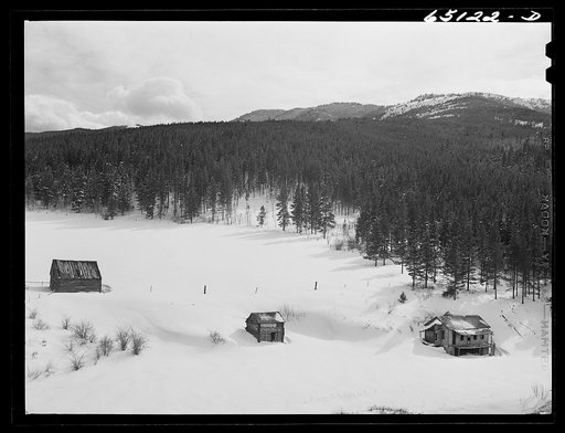 Park County, Montana. Abandoned farmstead