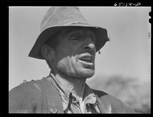 Untitled photo, possibly related to: Flathead Valley special area project, Montana. Mr. Ballinger, FSA (Farm Security Administration) borrower