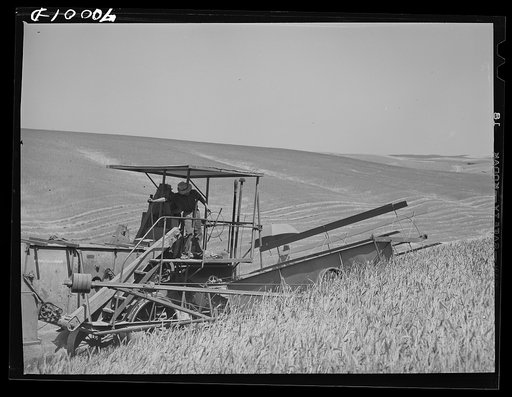 Combine. Whitman County, Washington