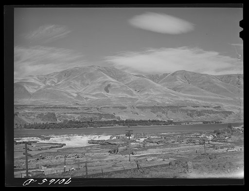 Columbia River at Celilo Falls, Oregon. Site of Indian fishing grounds