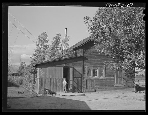 Farmhouse of FSA (Farm Security Administration) rehabilitation borrower who rents from Indians. Yakima County, Washington