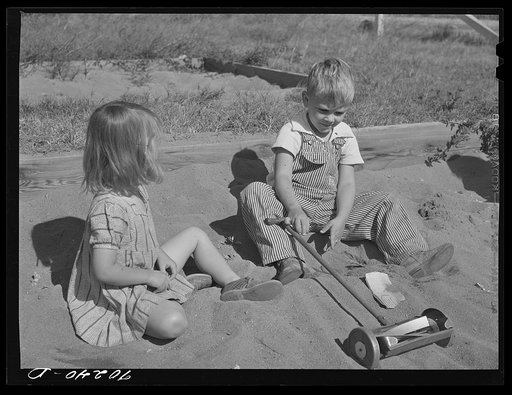 Children of the nursery school at the FSA (Farm Security Administration) farm family migratory labor camp. Yakima, Washington