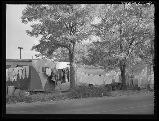Trailer camp along highway. Hermiston, Oregon