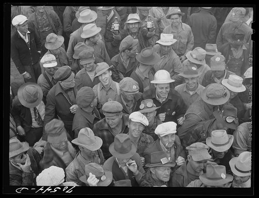 Workmen at the Umatilla ordnance depot. Hermiston, Oregon