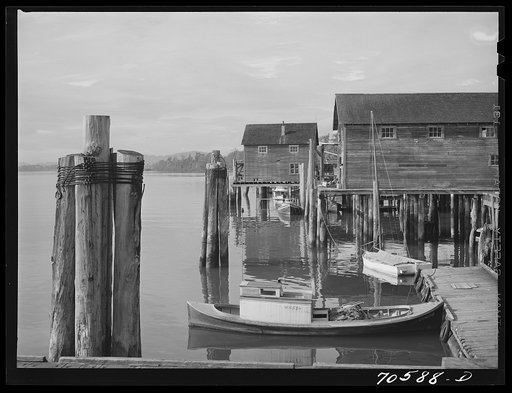 Detail of waterfront. Cathlamet, Washington