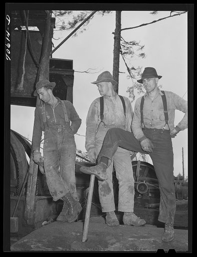 Long Bell Lumber Company, Cowlitz County, Washington. Lumberjacks