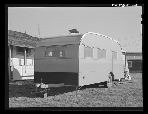 Untitled photo, possibly related to: FSA (Farm Security Administration) dental trailer. Caldwell, Idaho