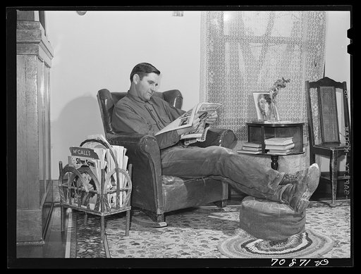 Untitled photo, possibly related to: Lee Wagoner, Black Canyon Project farmer, at home. Canyon County, Idaho