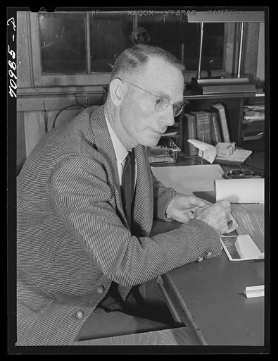 Salinas, California. Intercontinental Rubber Producers. C.A. Lee, cashier of the company. Contrary to news reports, this company insists that it is not an experimental farm but is a commercial concern