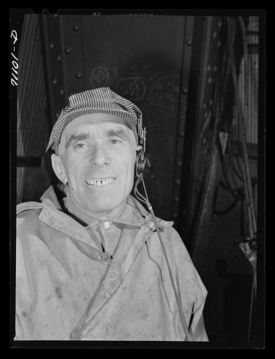 Untitled photo, possibly related to: Cable machine operator. Shasta Dam, Shasta County, California