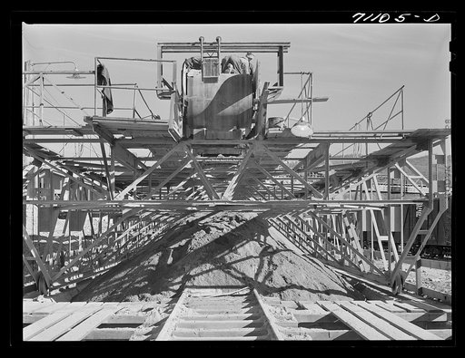 End of belt conveyor which transports gravel to the site of Shasta Dam. Shasta County, California