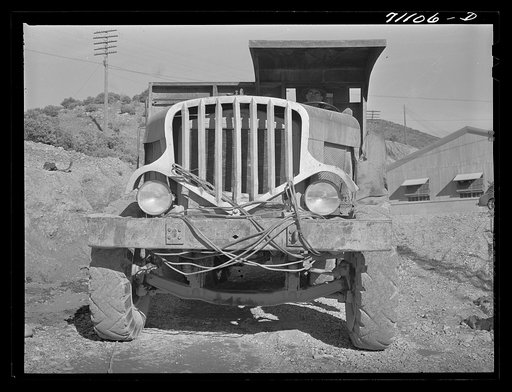Truck. Shasta Dam, Shasta County, California