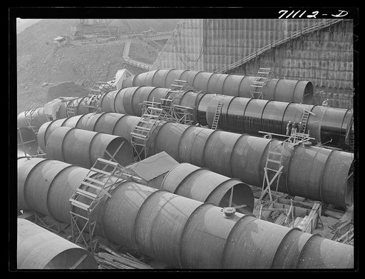 Penstock pipe which will be used to carry water from reservoir formed by Shasta Dam to hydroelectric turbines. Shasta County, California