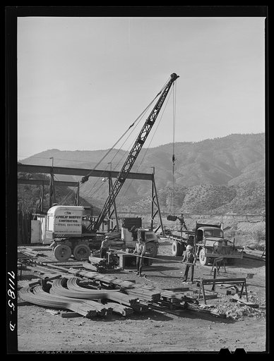 Untitled photo, possibly related to: Bending reinforcing steel which will be used in construction of Shasta Dam. Shasta County, California