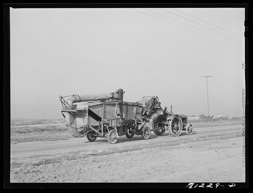 Threshing machine. Canyon County, Idaho