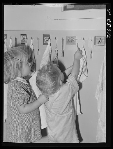 Woodville, California. FSA (Farm Security Administration) farm workers' community. Children of the nursery school