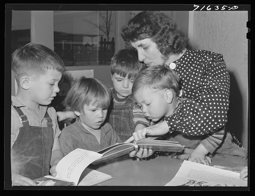 Woodville, California. FSA (Farm Security Administration) farm workers' community. The nursery school