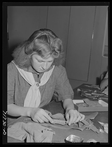 Tulare County, California. FSA (Farm Security Administration) farm workers' camp. Girl Scouts learning to sew