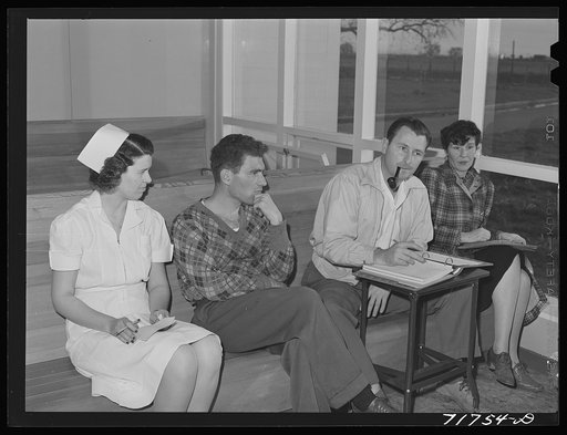 Woodville, California. FSA (Farm Security Administration) farm workers' community. Staff meeting