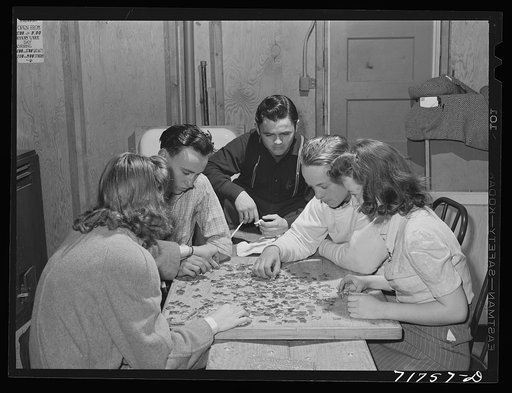 Woodville, California. FSA (Farm Security Administration) farm workers' community. The recreation room
