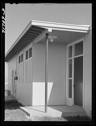 Woodville, California. FSA (Farm Security Administration) farm workers' community. Rear of the health center