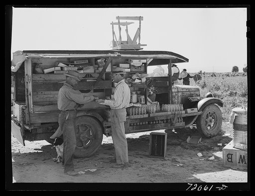 During the harvest seasons this traveling refreshment stand goes from field to field. Imperial County, California