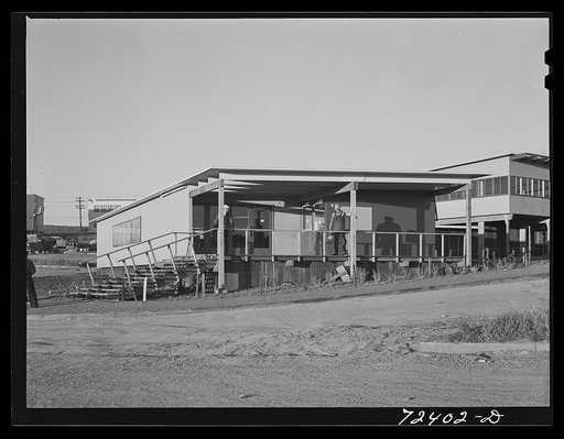 Vallejo, California. FSA (Farm Security Administration) defense housing project. Administration building